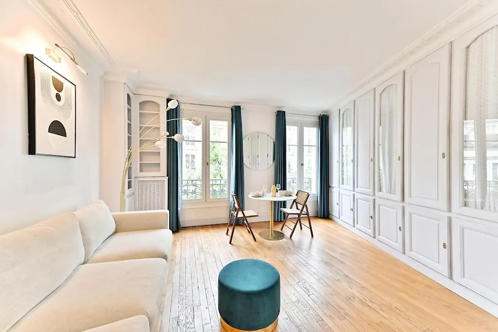 Apartment Appartement Haussmannien Lumineux Et Central Paris France