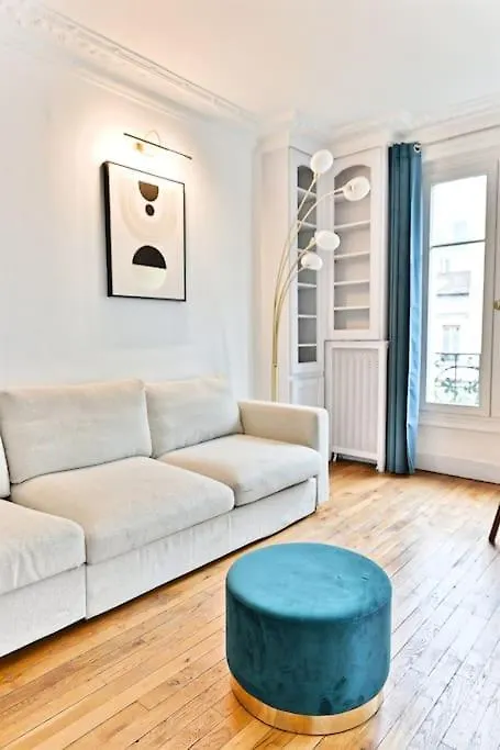 Appartement Haussmannien Lumineux Et Central باريس