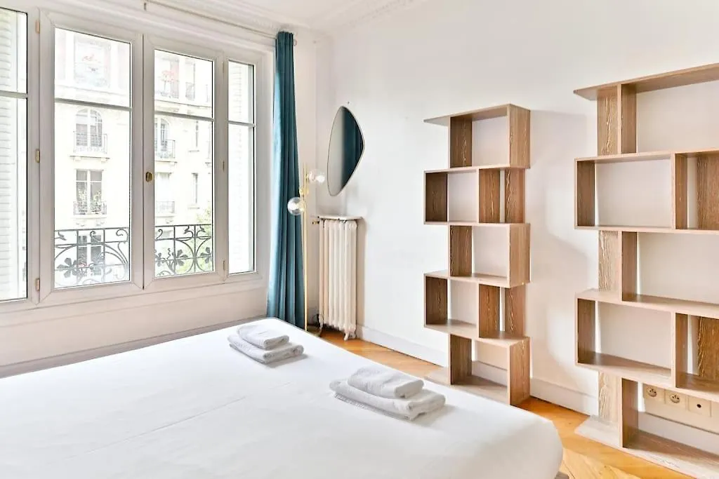 Appartement Haussmannien Lumineux Et Central باريس فرنسا