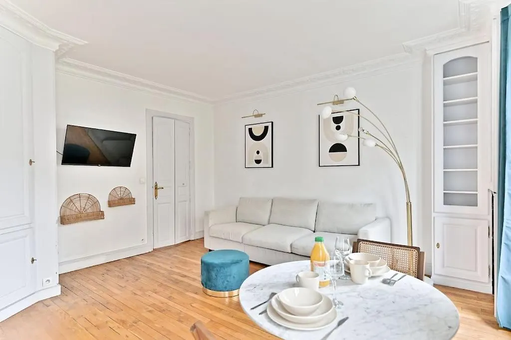 Appartement Haussmannien Lumineux Et Central Paris 0*,  Fransa